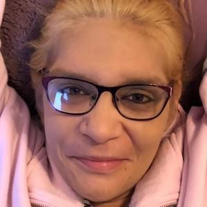 Meet your Posher, Katisue